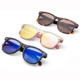 Lunettes de soleil faites sur commande d'Actetate polarisées par lunettes de soleil de mode de vie de place d'OEM fournisseur