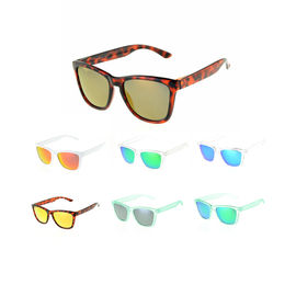 Façonnez à de pleines femmes de lunettes de soleil de cadre le rétro poids léger avec uV400 fournisseur