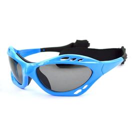 Ventilation méga matérielle de Watersports de lunettes de soleil de lentille durable de polycarbonate fournisseur