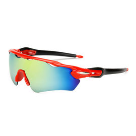 Lunettes de soleil courantes polarisées antipoussière haut résistant aux chocs pour faire un cycle/augmentant fournisseur